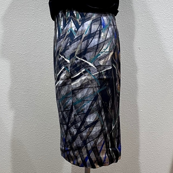 HUGO BOSS Wool Pencil Skirt the Woods Warm Soft with Slit Size 6 - Picture 3 of 12